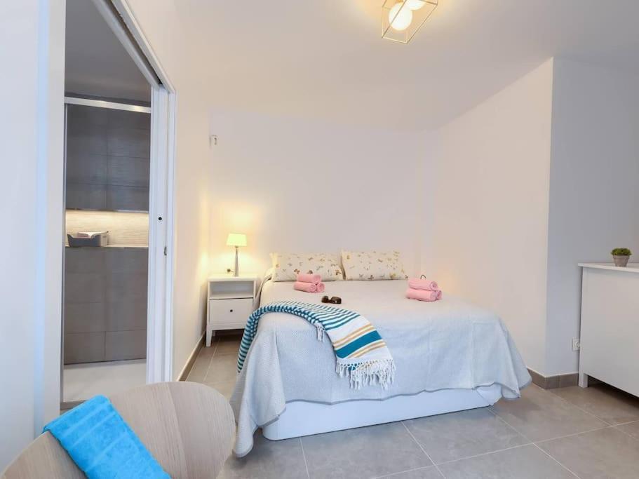Bonito Apartamento 2 Minutos De La Playa Fuengirola Esterno foto